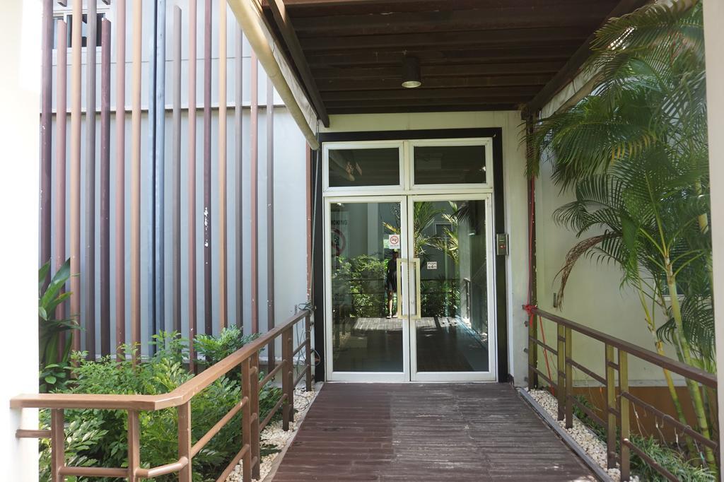 Akelada Hotel Nang Rong Exteriér fotografie