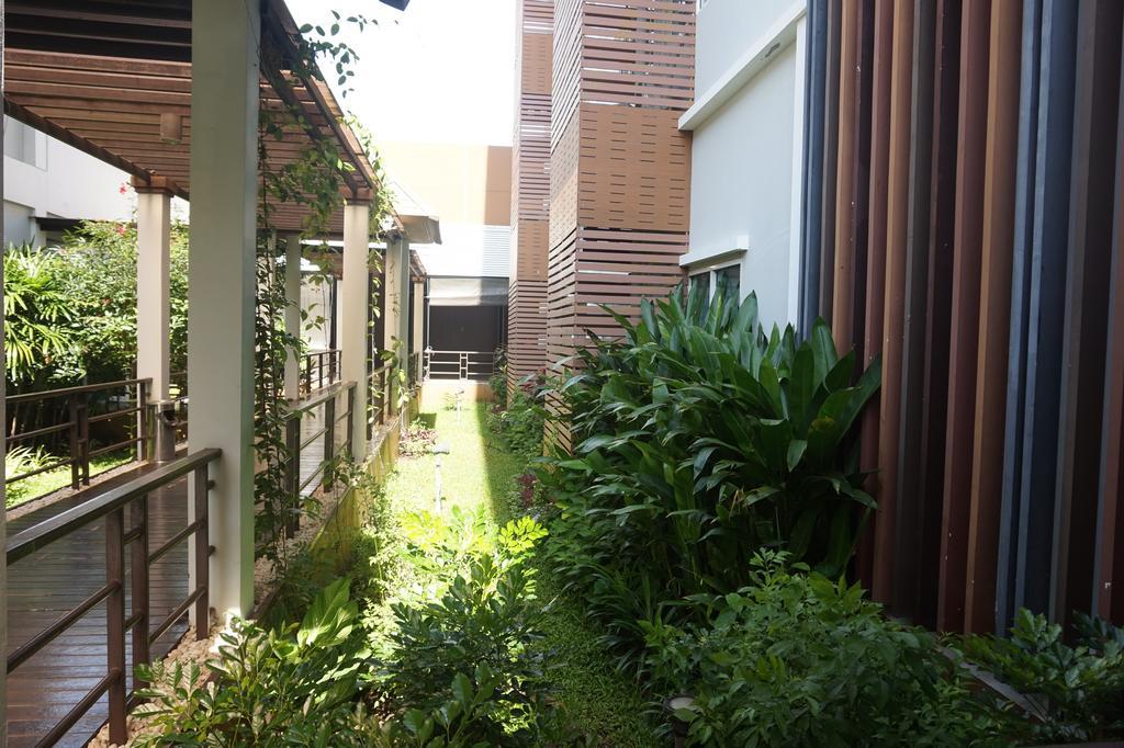 Akelada Hotel Nang Rong Exteriér fotografie